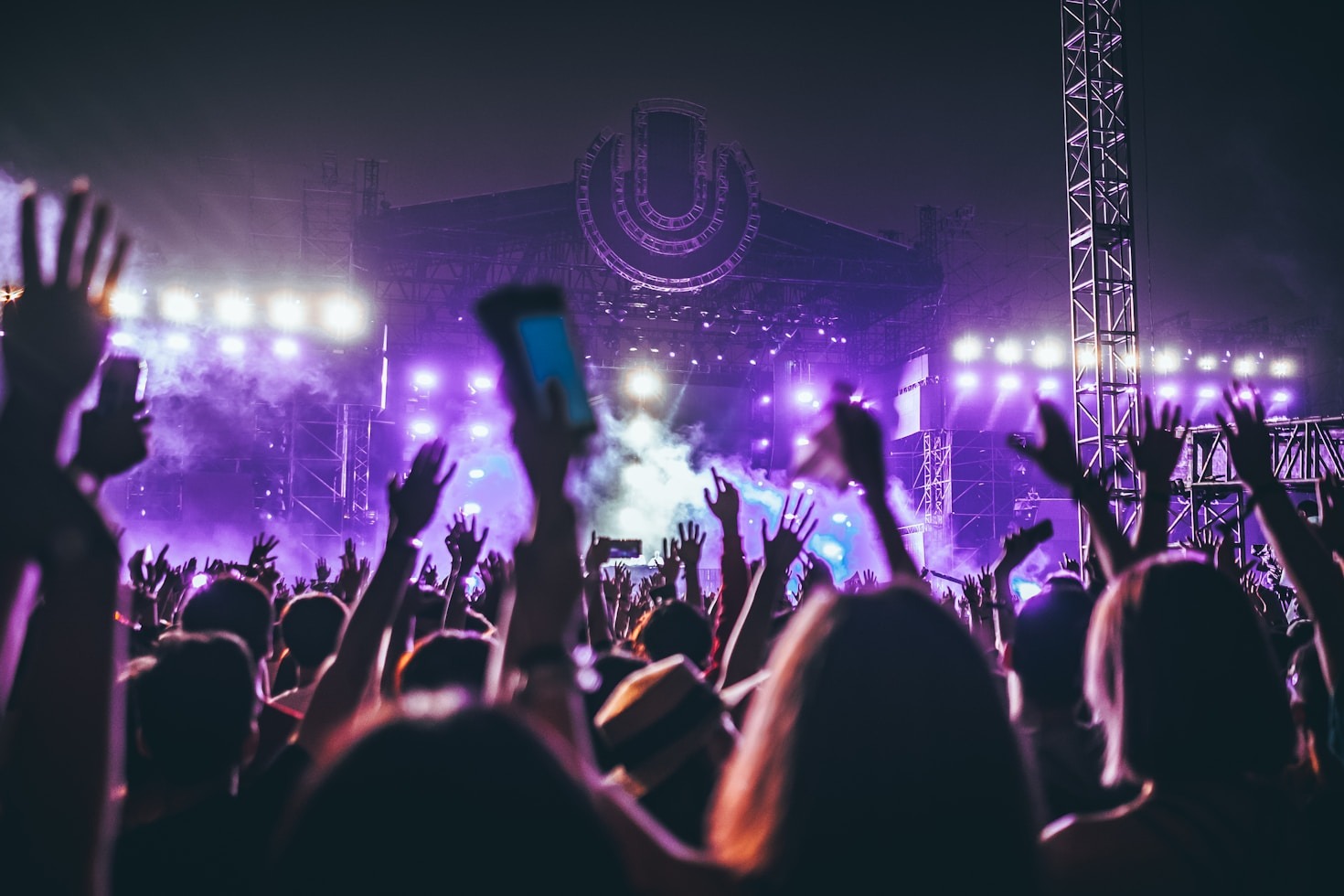 The Best Places to Catch Live Music in Wrigleyville